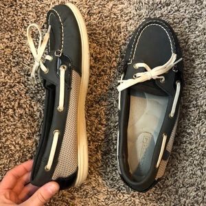 Navy blue Sperry top-sider shoes